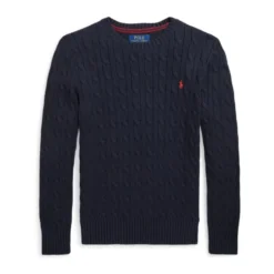 Sweater med fletstrikket mønster