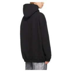 Sweatshirts & Hoodies