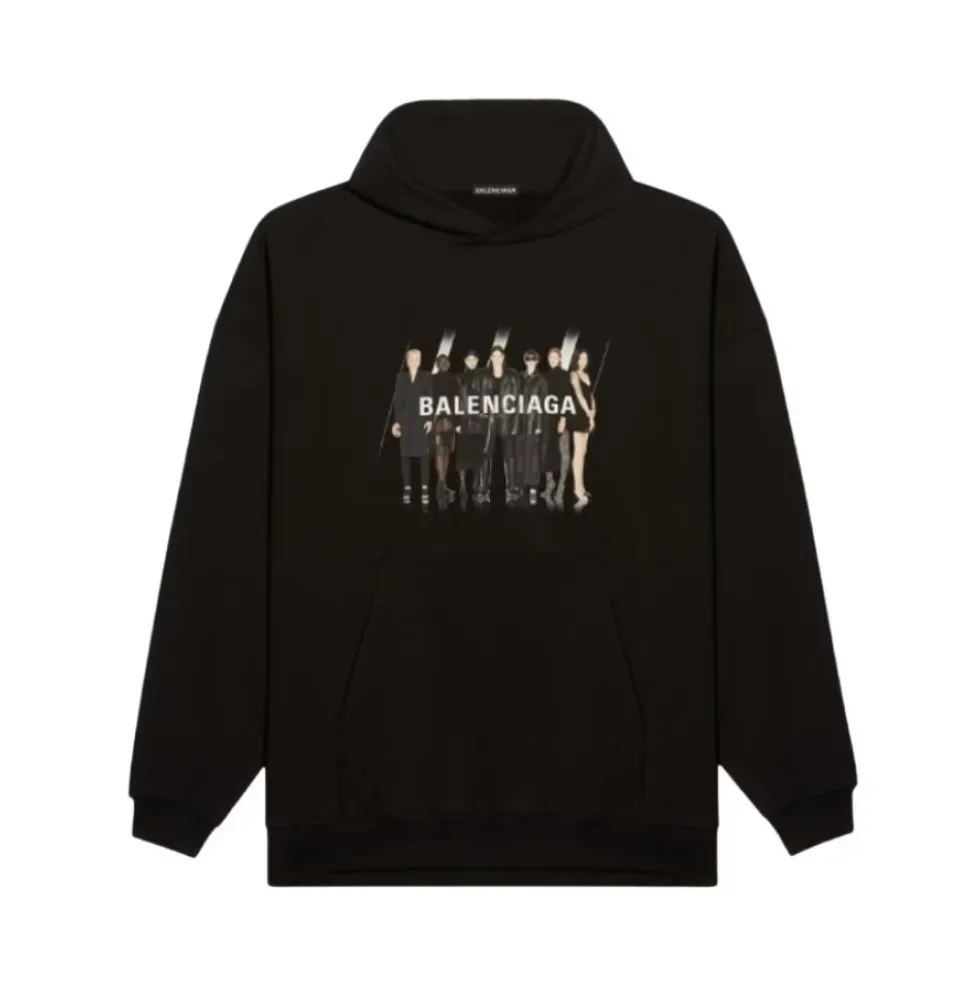 Sweatshirts & Hoodies