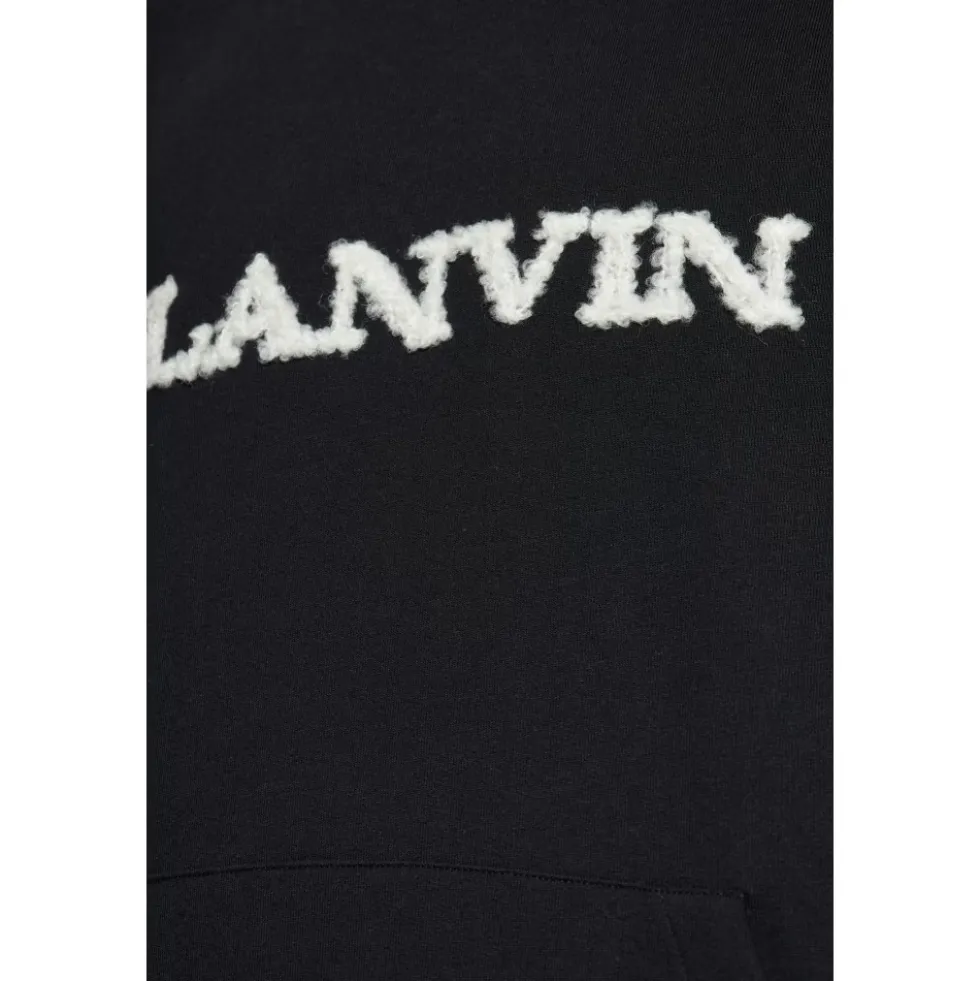 Sweatshirts & Hoodies