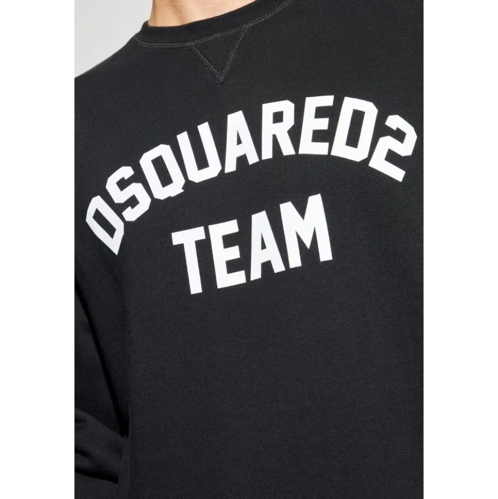 Sweatshirts & Hoodies
