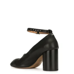 Tabi Pumps
