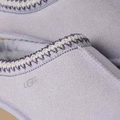 Tasman II Mules