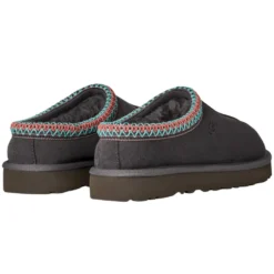 Tasman II Slipper