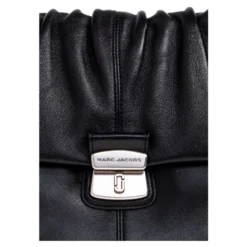 The Cristina Messenger