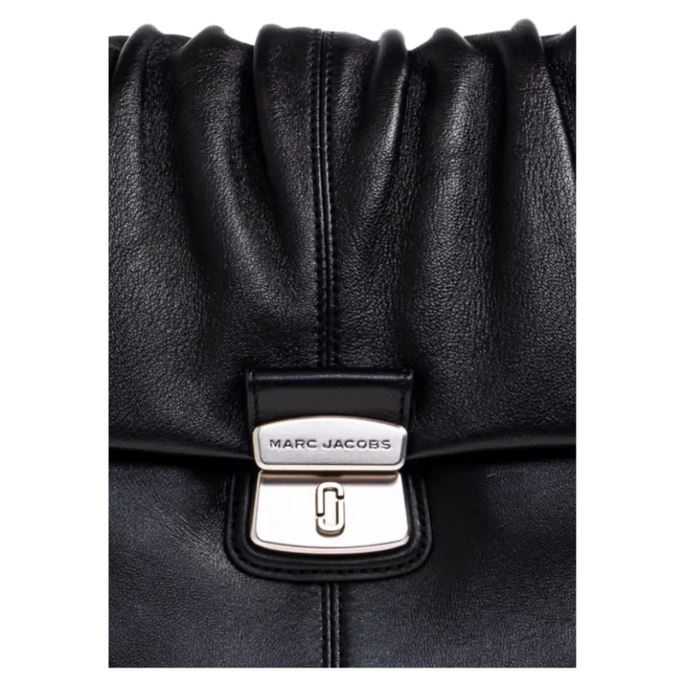 The Cristina Messenger