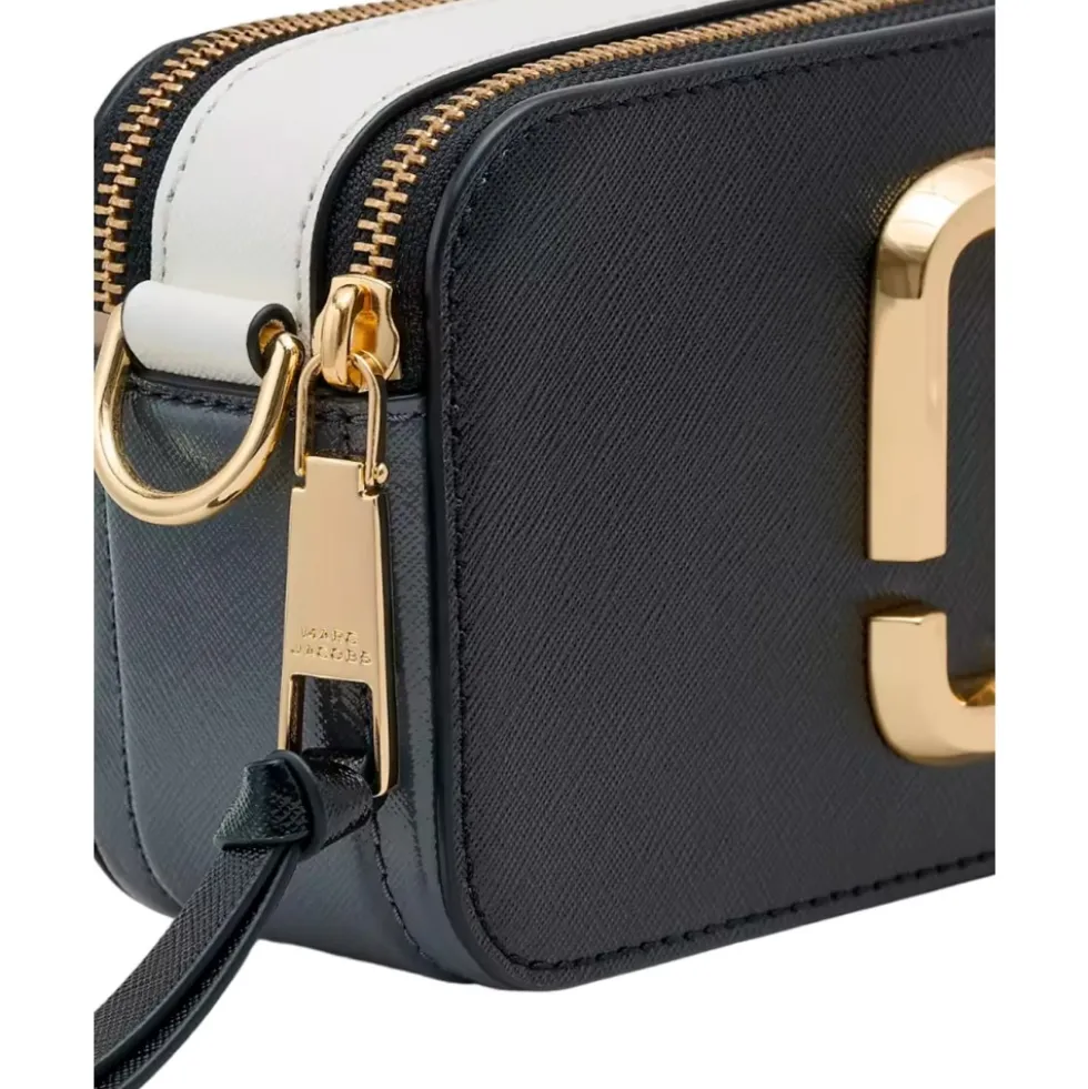 The Snapshot Bag