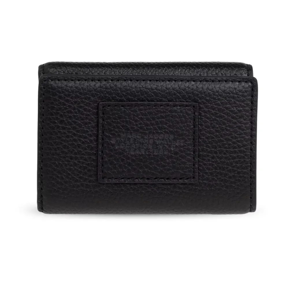 The Trifold Wallet
