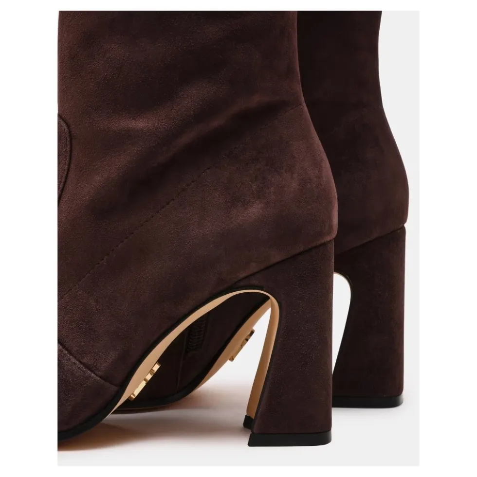 Treasury Boot