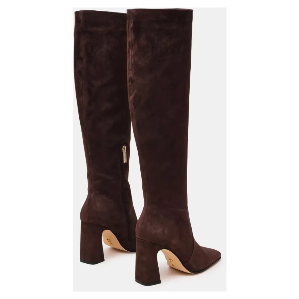 Treasury Boot