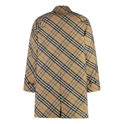 Trenchcoat med ternet motiv