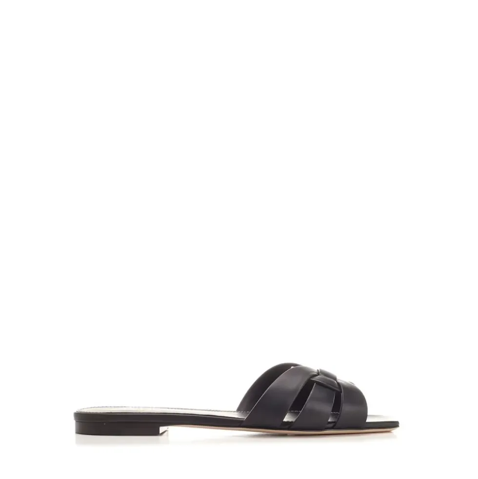 Tribute Sandaler