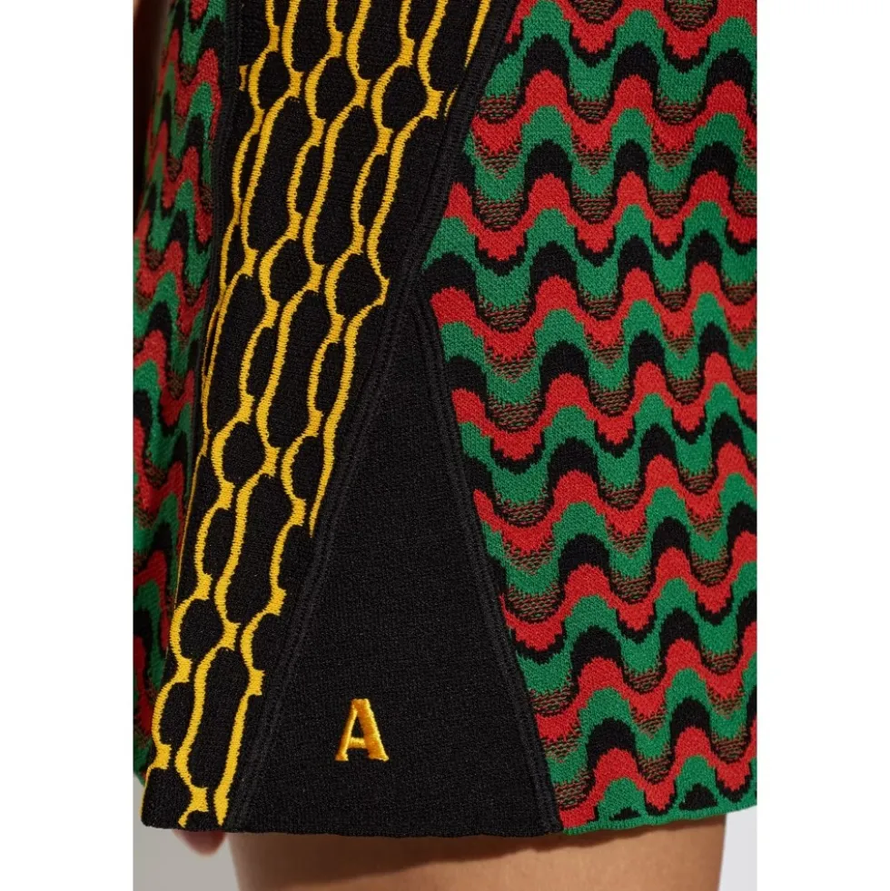 T7 Skirt