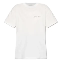 Walker Tee Lyrics