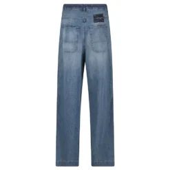 Wide-leg Jeans