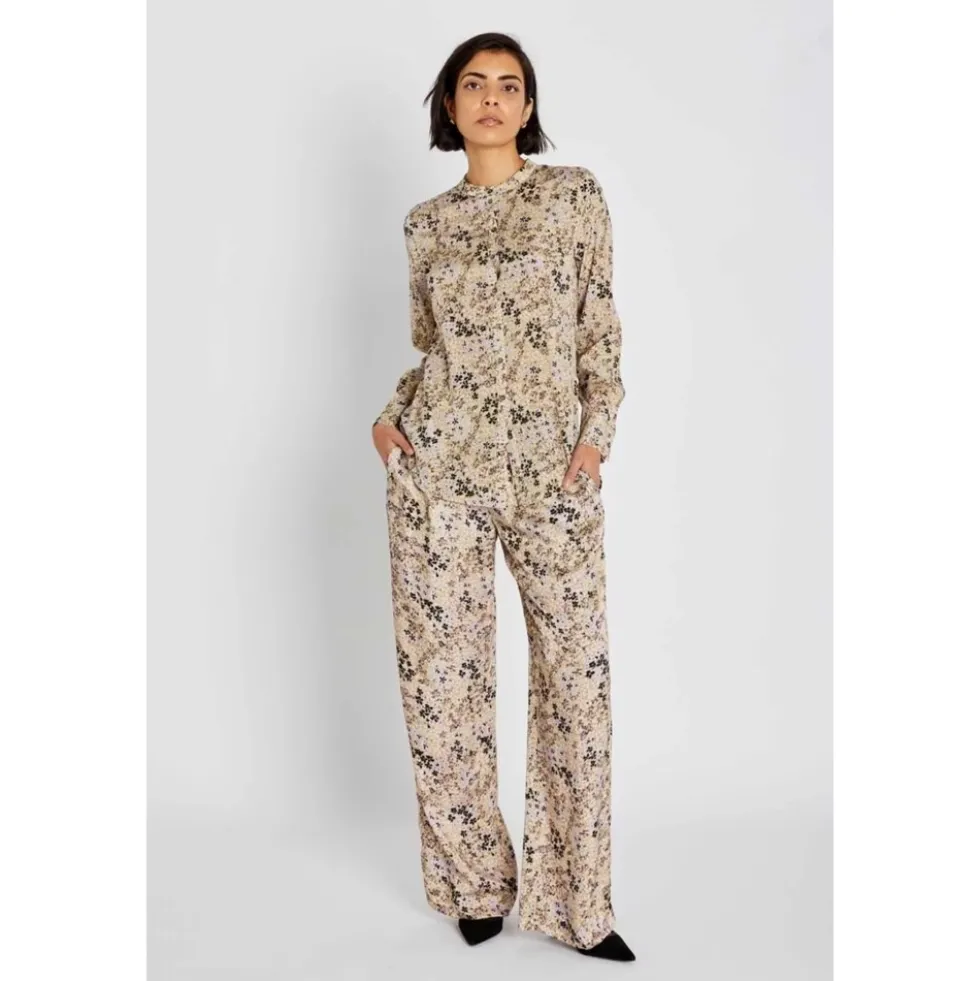 Wide Trousers