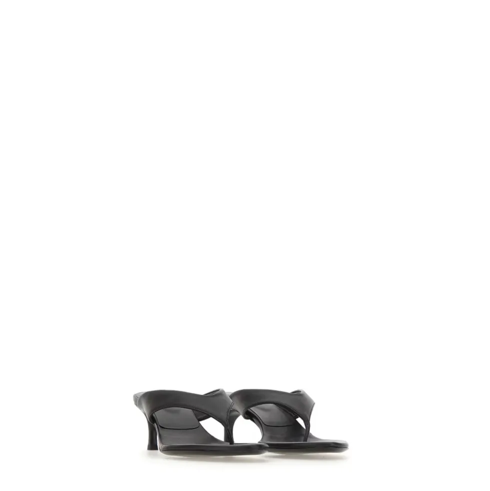 With Heel