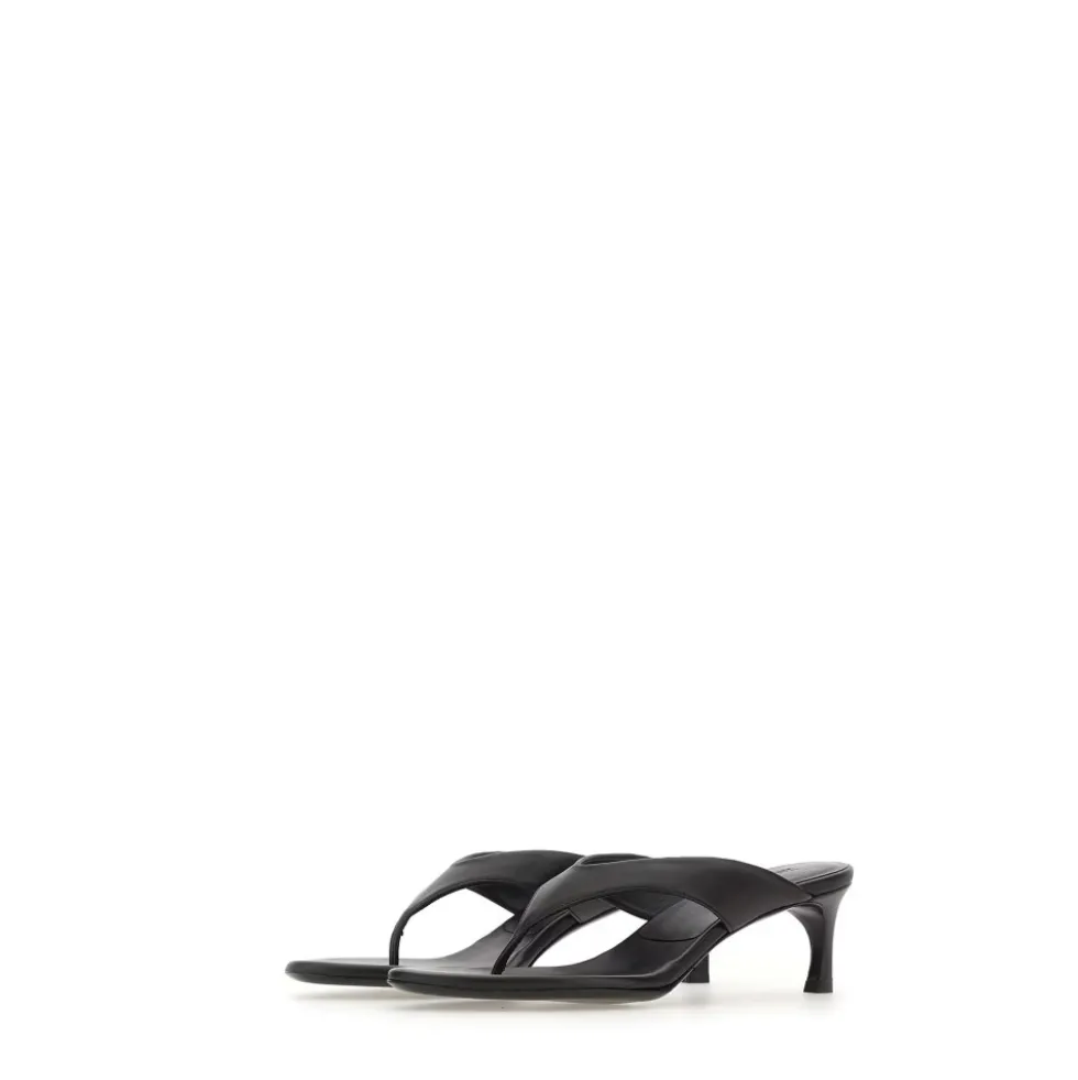 With Heel