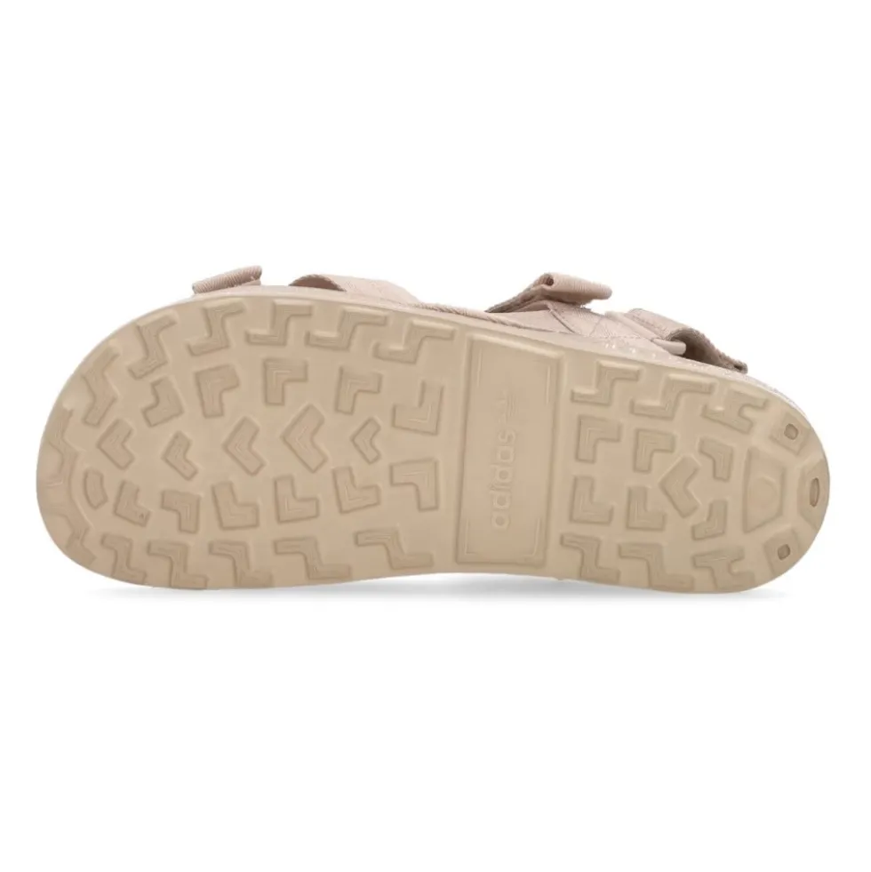 Wonder Sports Sandal