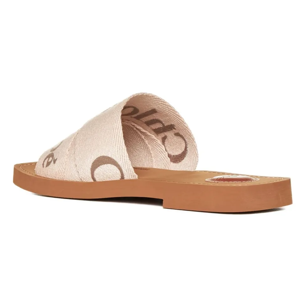 Woody Sandal