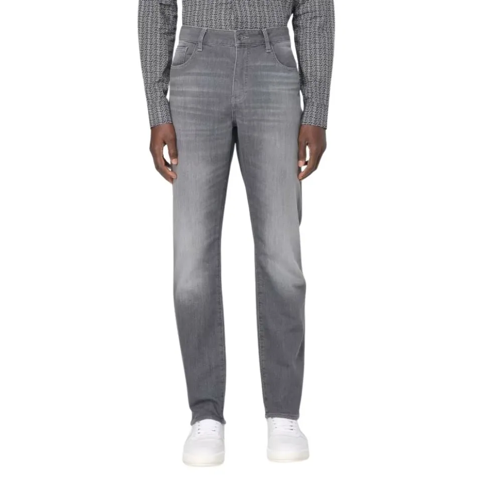 XM000070 AF14369 Jeans